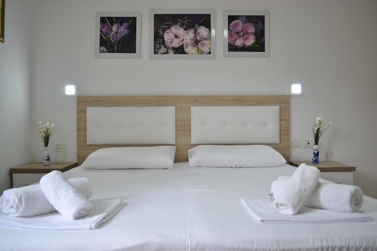 Flowers & Green 2 Bedrooms Apartment & Box Garage Влёра Экстерьер фото