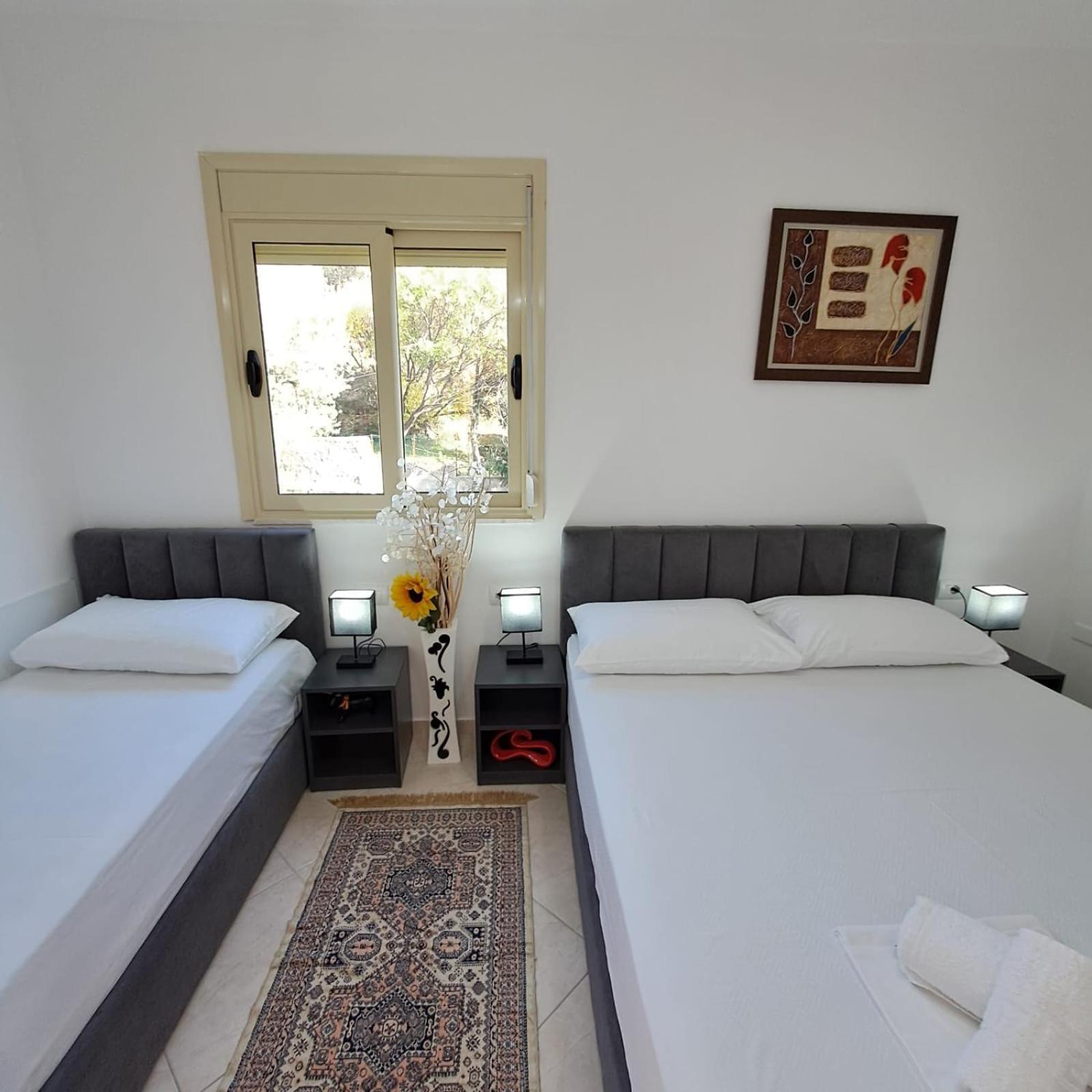 Flowers & Green 2 Bedrooms Apartment & Box Garage Влёра Экстерьер фото